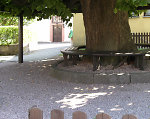 Der Gerichtsplatz unter der Linde in Hönebach, 2009 Vorschaubild