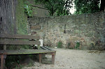 Bank um die Linde in Oberellenbach, 1996 Vorschaubild