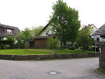 Der Lindenplatz in Beltershausen mit neugepflanzter Linde, 2010 Vorschaubild