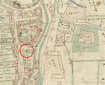 <i>Linde</i> auf rechteckigem Platz an der Dorfstraße neben dem <i>Gemeinde Rasen</i> auf der Dorfkarte von 1770 Vorschaubild
